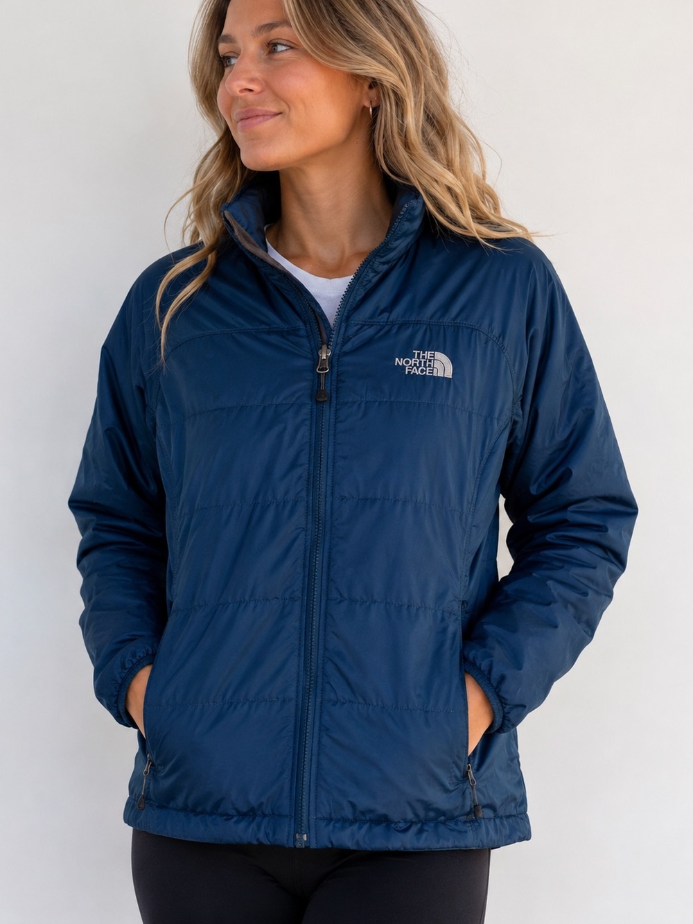 The North Face Women's Medium Navy Teal Lightweight Insulated Puffer Jacket